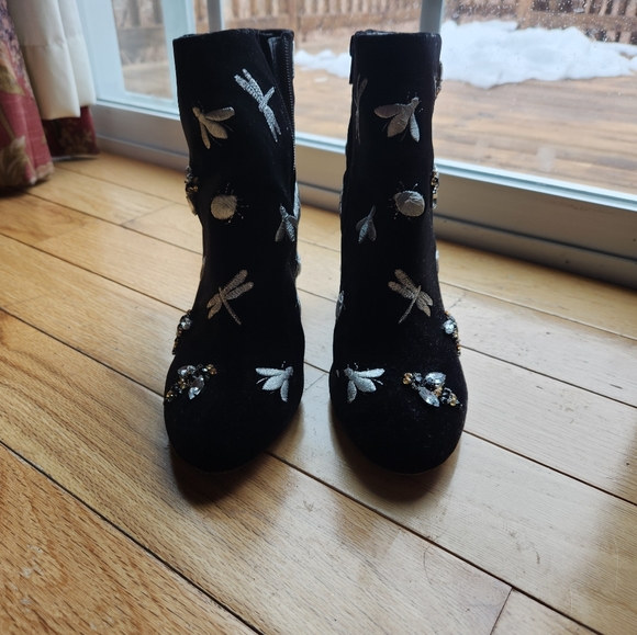 Embellished Boots Like New! - Picture 15 of 16